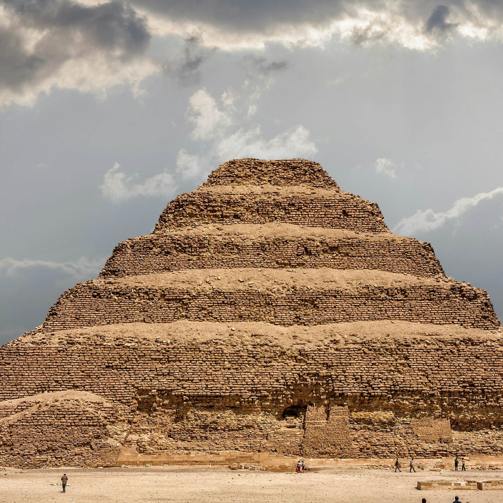 From Step Pyramid to Pharaohs – Saqqara & Memphis Day Tour120